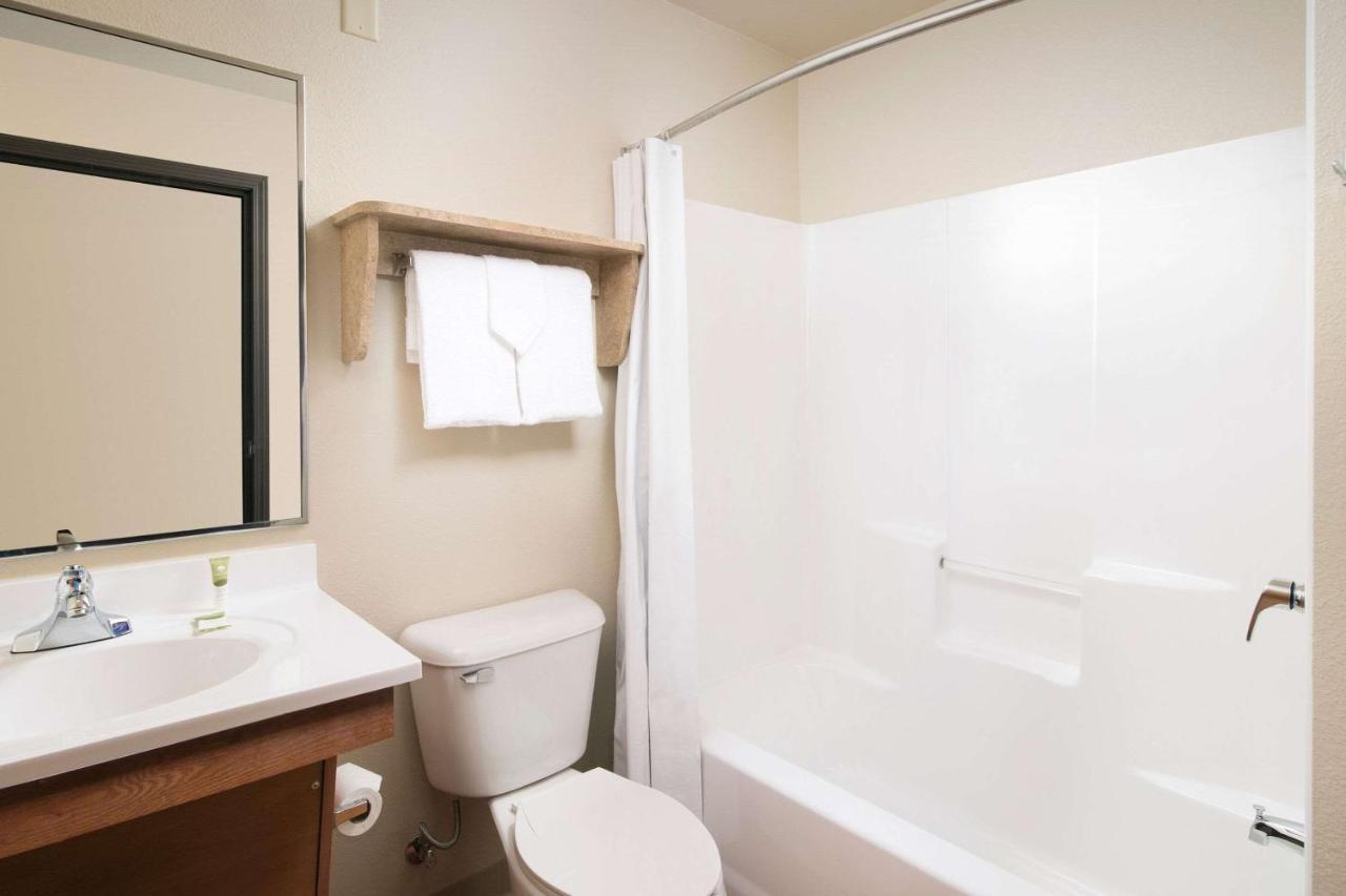 Woodspring Suites Μίντλαντ Εξωτερικό φωτογραφία