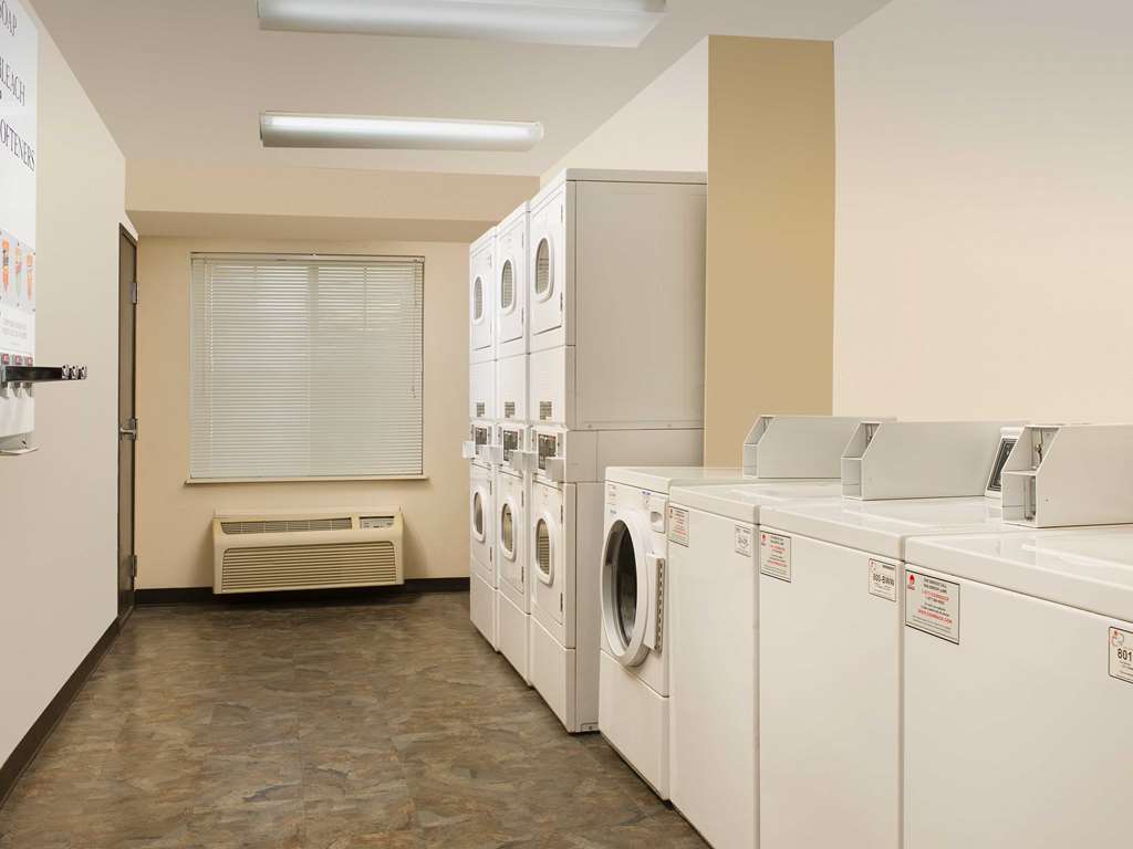 Woodspring Suites Μίντλαντ Ανέσεις φωτογραφία