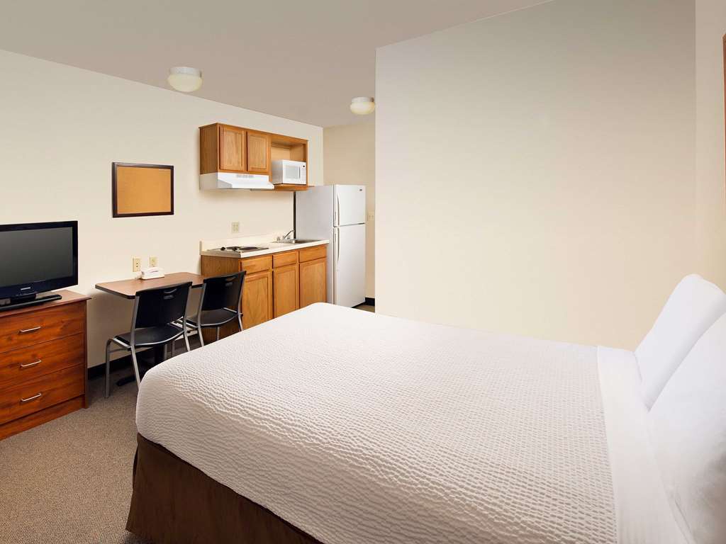 Woodspring Suites Μίντλαντ Δωμάτιο φωτογραφία